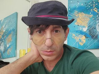 Enter my FREE CHATROOM nourevoyance