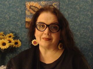 Enter my FREE CHATROOM SunflowerMystic