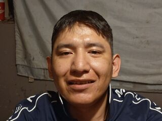 Enter my FREE CHATROOM Dallashunter