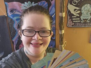 Enter my FREE CHATROOM NikkiPsychic