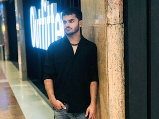 Enter my FREE CHATROOM ReaderRafi