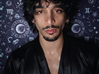 Enter my FREE CHATROOM MioMoonWorld