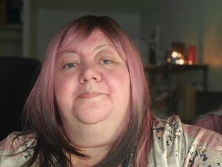 Video chat with spiritualist PsychicMiriam