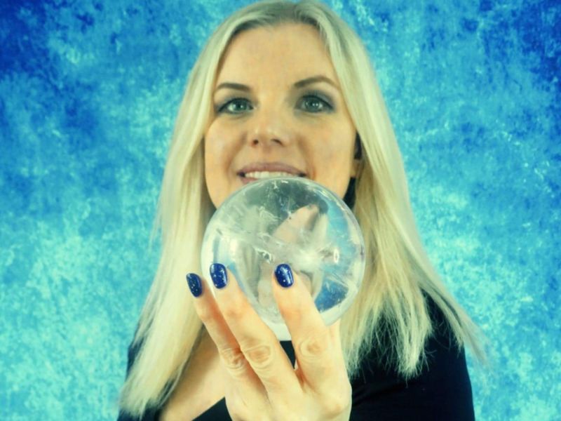 Psychic AnnaSimone